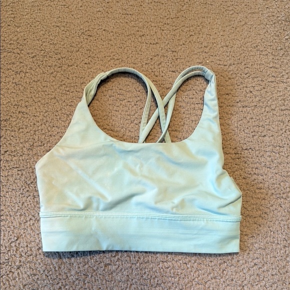 Lululemon Energy Bra *Long Line
Blue Glow size 6  Women's Light Green Sports Bra - Picture 1 of 6
